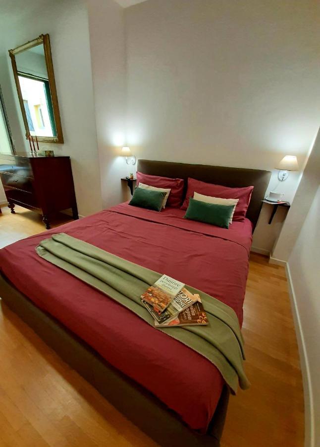 Charme In Righi Apartment Bologna Exterior foto